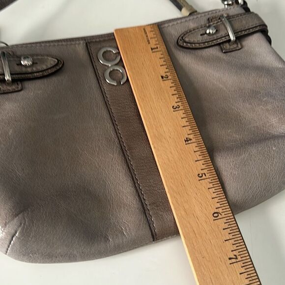 Coach Gray Signature C Logo Leather Wristlet Handbag - Picture 11 of 14